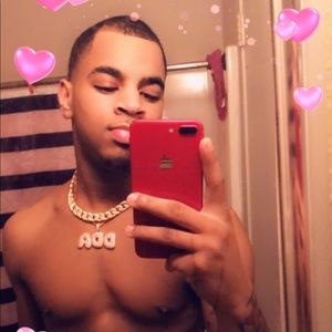 Meet your Posher, Devantea